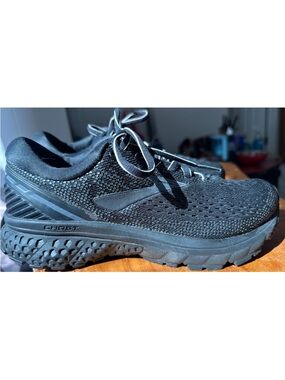 Brooks Women’s Performance Running Shoes - Black